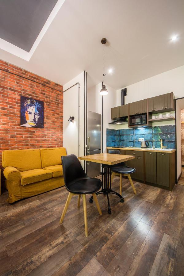 Loft Design Apartments On Desyatynnyi Ln, 7 Kiev Dış mekan fotoğraf